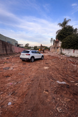 Terreno á venda 775256