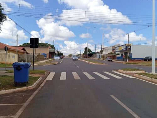 terreno comercial 400 metros na avenida café filho Pérola no Paraná  708018