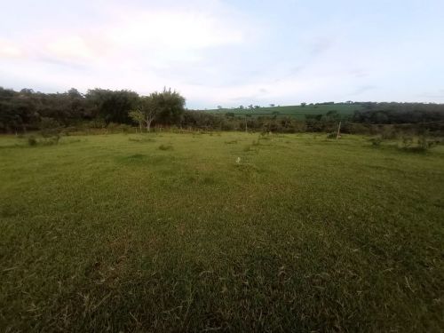 Terreno na divisa de Igarapé com Mateus Leme 20.000m2 com muita água 760015 Terreno na divisa de Igarapé com Mateus Leme 20.000m2 com muita água 760015