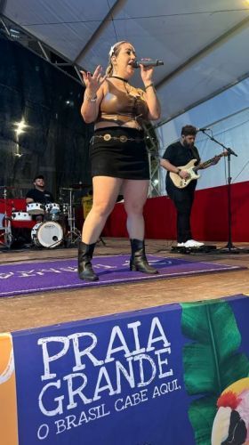 Thalita Ferrari Cantora Sertaneja 1191563-0984 Modão Pagode Sertanejo Forro Nejo  santos cubatão 777060