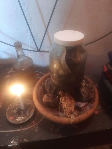 Trabalho de magia negra   750799