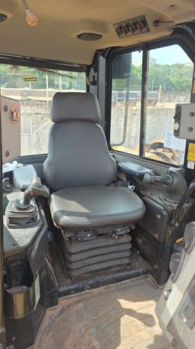 Trator de Esteiras Caterpillar D8t 776059