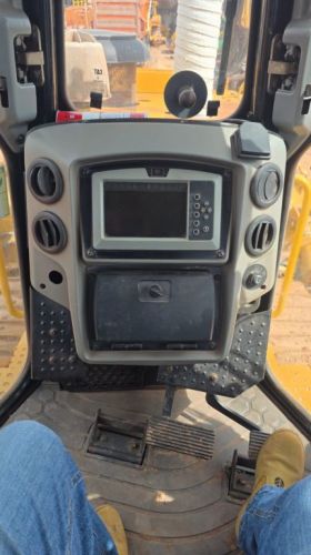 Trator de Esteiras Caterpillar D8t 776063