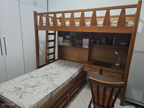 Triliche em madeira maciça. 749515