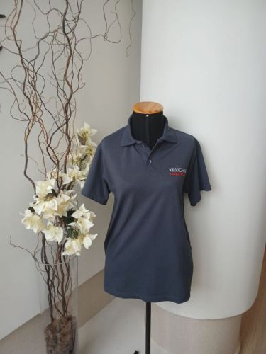 Uniformes para trabalhar  748978