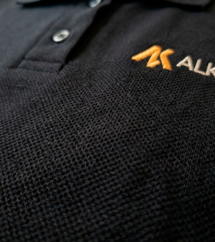 Uniformes que valorizam a sua empresa 778276