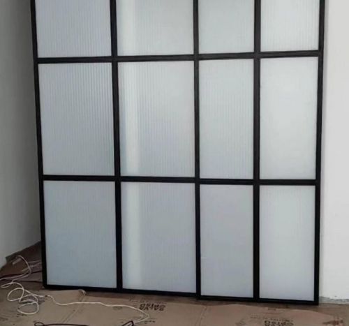 Vaga Para Serralheiro Profissional Interno e Externo 748660
