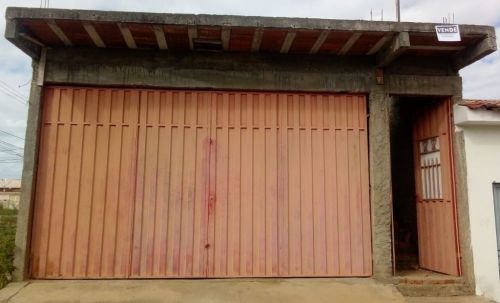 Venda de casa e  ponto comercial em Carnaíba  aceito financiamento     724526