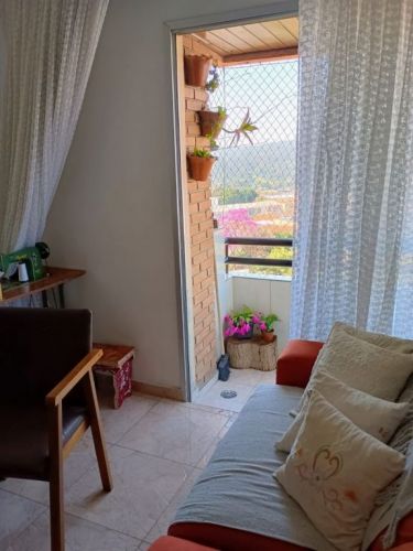 Vende-se - Apartamento 776351