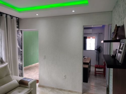 Linda Casa Em Caraguatatuba No Ótimo Bairro Jd Jaqueira.                                  R$ 555.00000.  Com Móveis e Eletrodomésticos De Brinde; Em Bairro Super Localizado Ao Lado Do Centro Rodoviá 677637