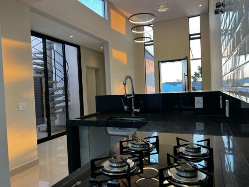 Vende-se Casa em Condomínio Villagio Ipanema  Sorocaba  747176