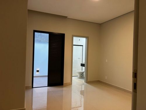 Vende-se Casa em Condomínio Villagio Ipanema  Sorocaba  747178