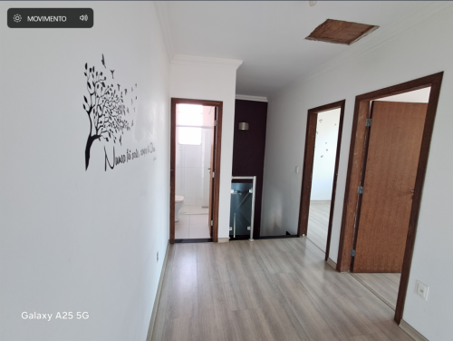 Vende se linda casa duplex 250m² com  3 Quartos  2 Vagas livres e cobertas  3 Banheiros Bairro Pedra Azul Contagem  777818