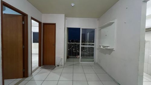 Vendo apto condomínio Leve Castanheiras 2 quartos 7 andar frente para rua sol nascente. 769054