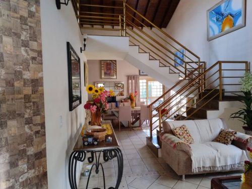 Vendo casa bem localizadabairro Carandá Bosque em Campo Grande - Mato Grosso do Sul 773290 Vendo casa bem localizadabairro Carandá Bosque em Campo Grande - Mato Grosso do Sul 773290