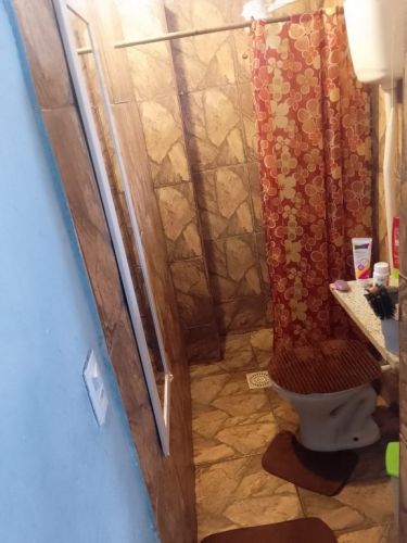 Vendo  casa de vila em Madureira próximo ao hospital Norte D’or     Apenas 40.00000 à vista 765713