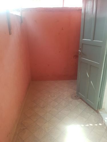 Vendo casa de Vila no Engenho Novo. Apenas 125.000 podendo financiar.  763270