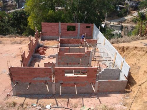 Vendo Casa em Construção 768049