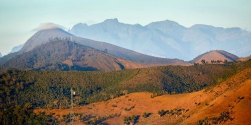 vendo dois terrenos no condominio Residencial del paraiso  com total de 2000 m2 770824