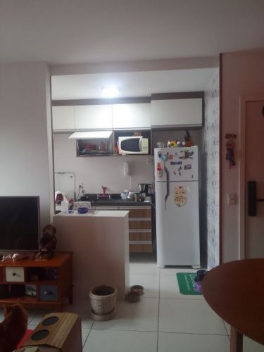 Vendo excelente localização. Apartamento lindo e aconchegante apenas 310.000 financiado. 760595