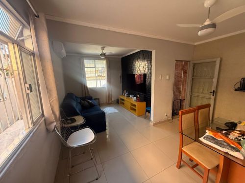 Vendo linda casa em Vaz Lobo Com Kitnet Anexa.  Apenas 265.00000 Podendo financiar  Casa com espaço para crescer 765727