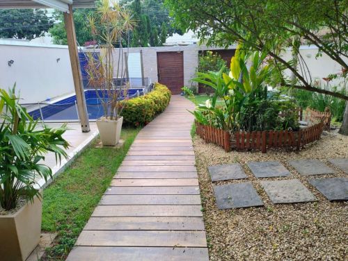 Vivendas do Sol - Casa triplex de 5 quartos suítes com 371m2 775112 Vivendas do Sol - Casa triplex de 5 quartos suítes com 371m2 775112