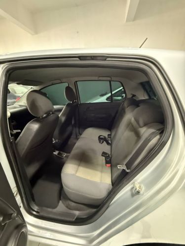 Volkswagen Fox 1.0 Flex 2008 757804