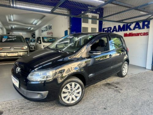 Volkswagen Fox 1.0 Trend Flex 2013 751075
