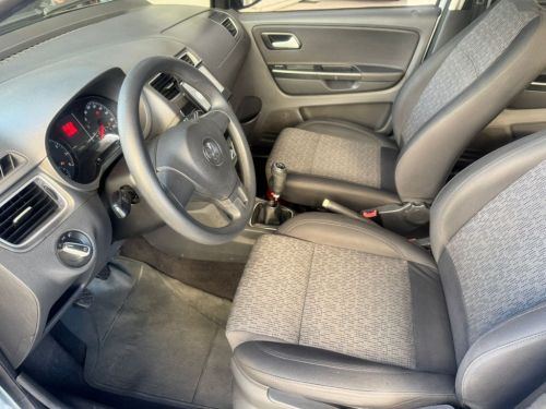 Volkswagen Fox 1.0 Trend Flex 2014 751956