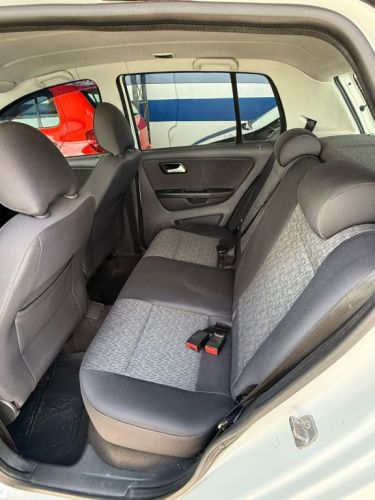 Volkswagen Fox 1.6 Flex I-motion 2014 742366