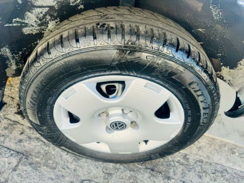 Volkswagen Gol 1.0 16v 4pts 2001 742261