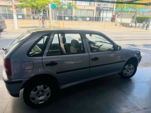 Volkswagen Gol 1.0 16v 4pts 2001 742263