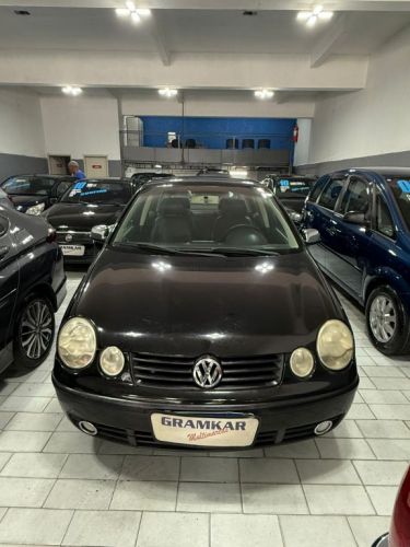 Volkswagen Polo Sedan 1.6 Gasolina 2005 758038