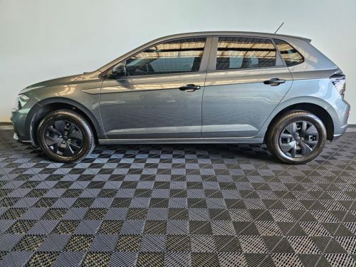Volkswagen Polo Track 1.0 Ipva 2025 Pago 740003