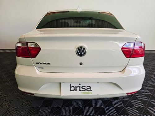 Volkswagen Voyage 1.6 754907